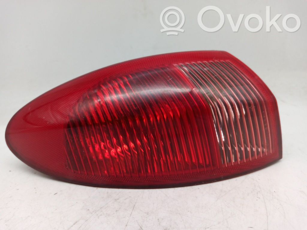 Alfa Romeo 147 Feux arrière sur hayon