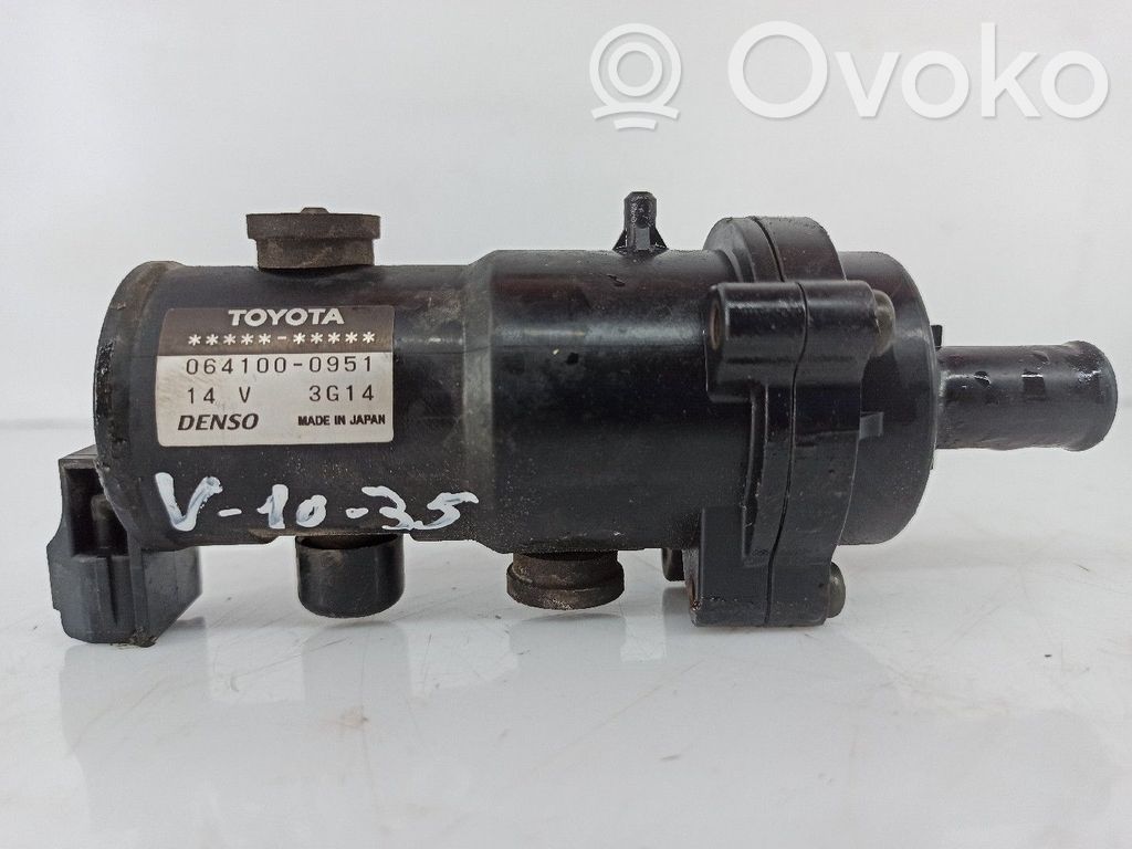 Vesipumppu   0641000951