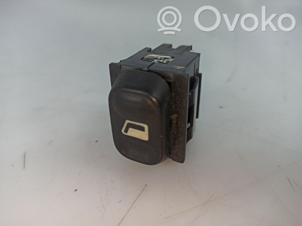 Citroen Berlingo Electric window control switch