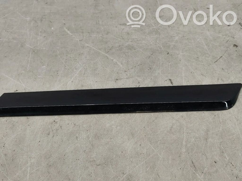 Opel Astra H Rivestimento passaruota posteriore 