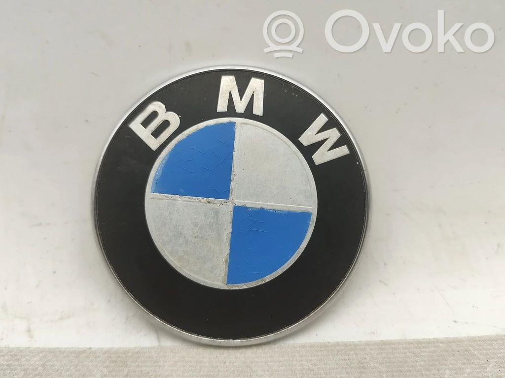 BMW 5 E39 Ražotāja emblēma 