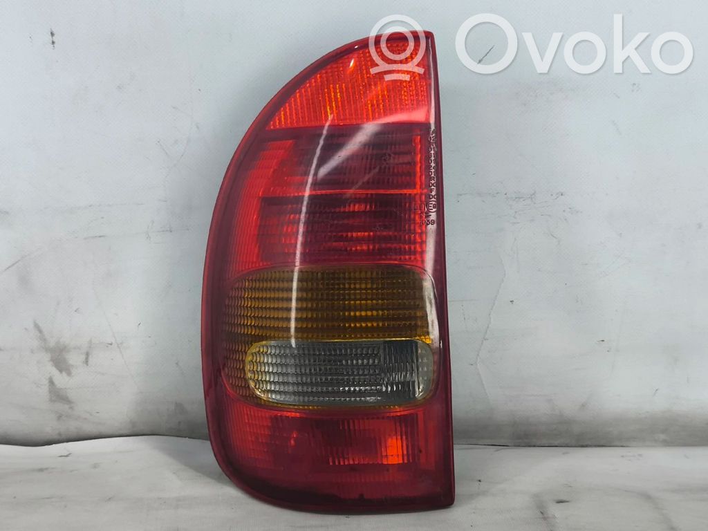 Opel Corsa B Takaluukun takavalot 