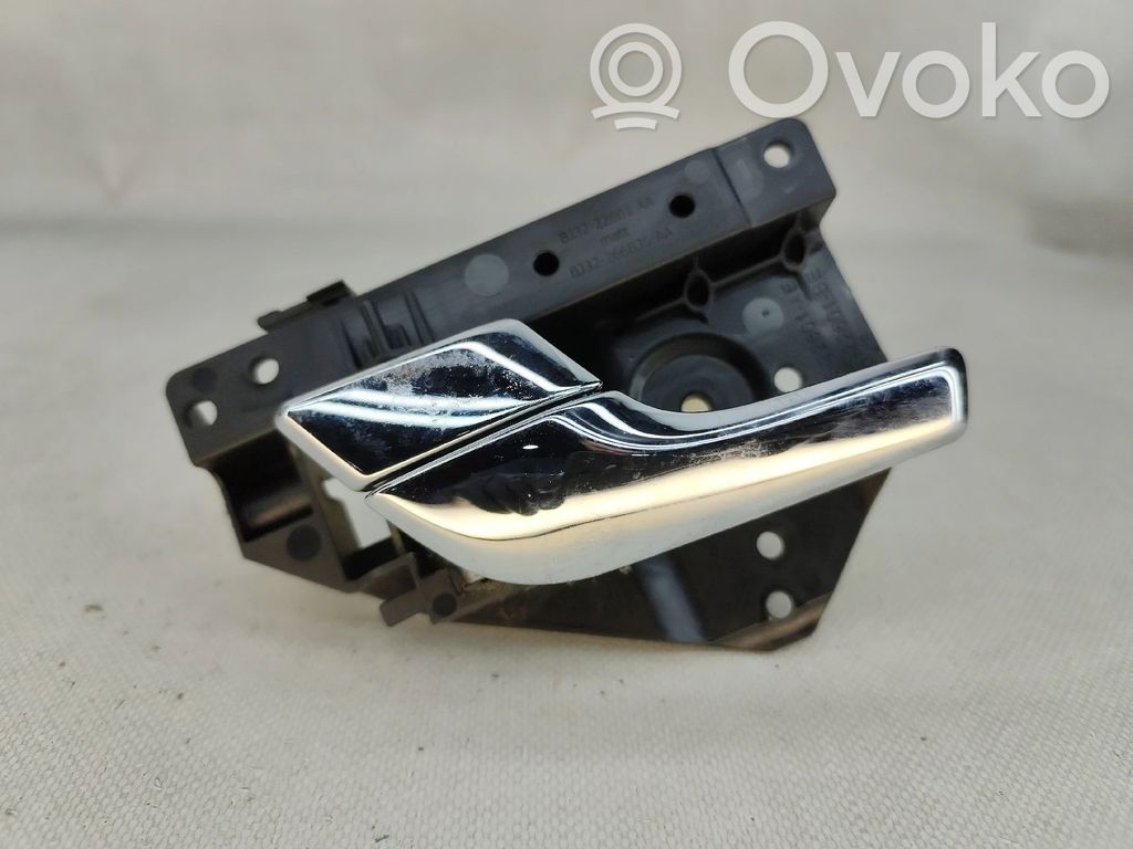 Manecilla externa puerta trasera   8X2322601AE,8X2322601BE