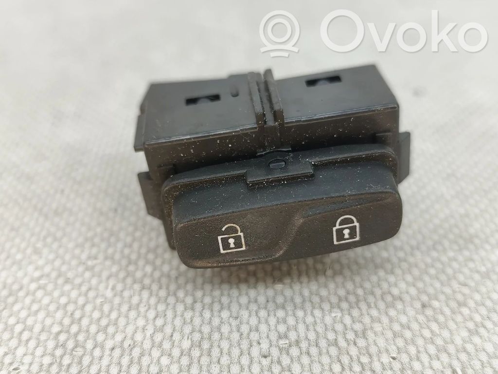 Volvo V70 Buton comutator închidere centralizată 