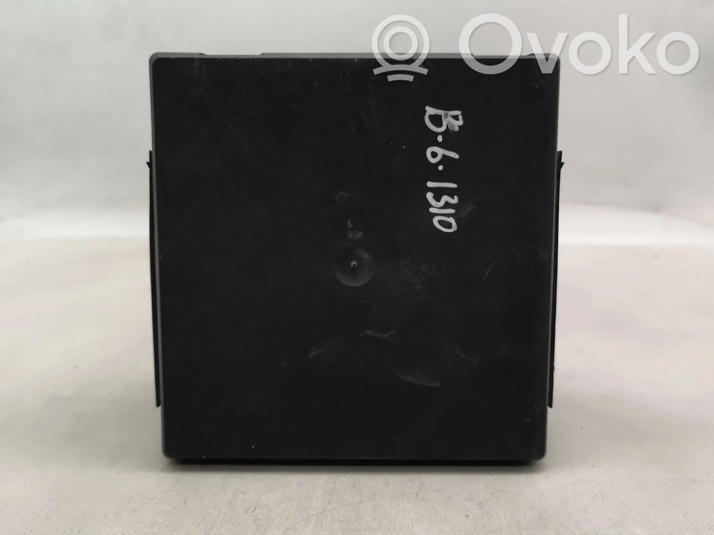 Mukavuusmoduuli   7H0937049S,28032866,7H7970292N