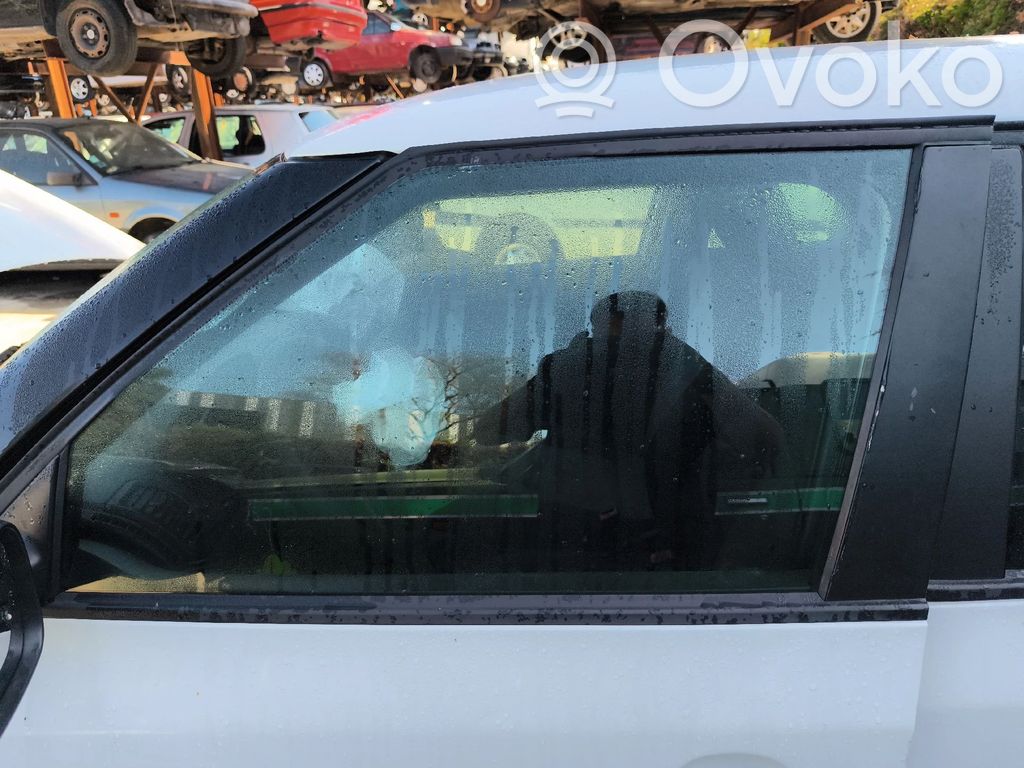 Skoda Fabia Mk2 (5J) Geam ușă față patru uși 
