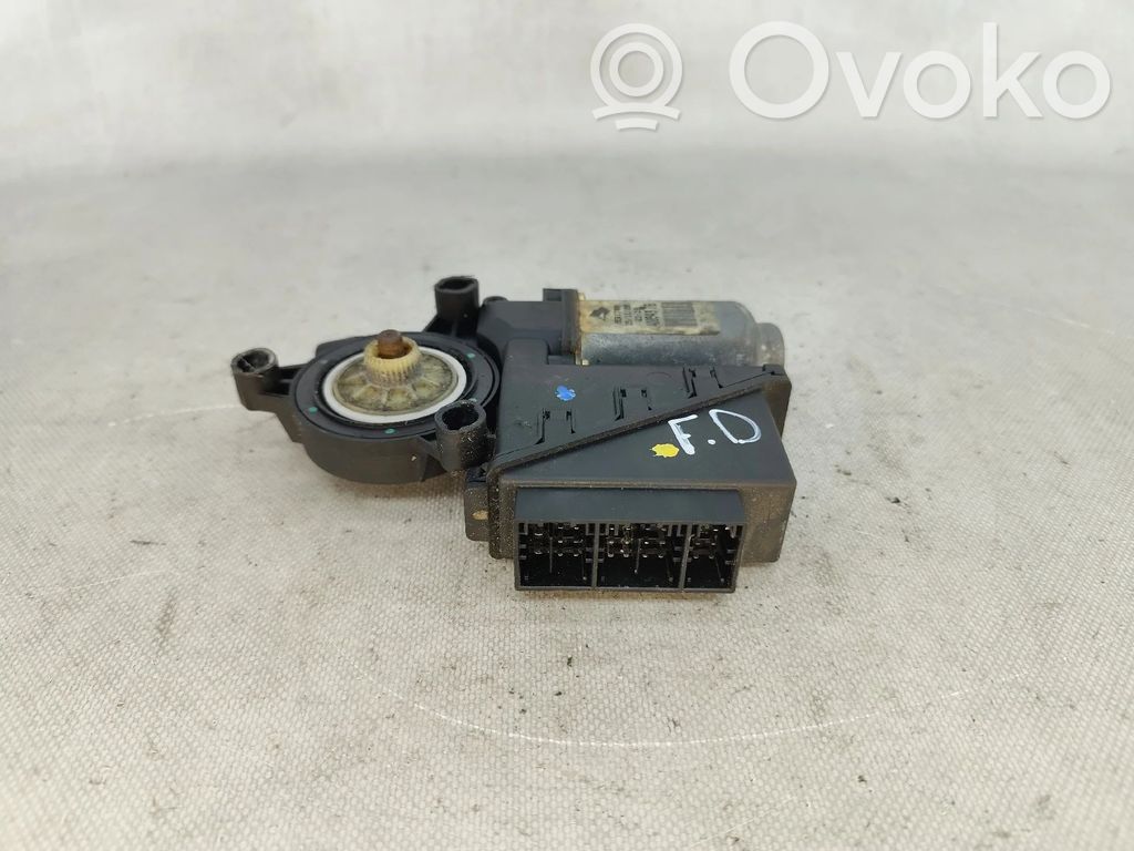 Skoda Fabia Mk1 (6Y) Silnik regulatora szyby drzwi przednich 