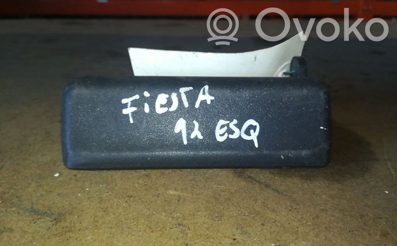 Ford Escort Poignée extérieure avant 