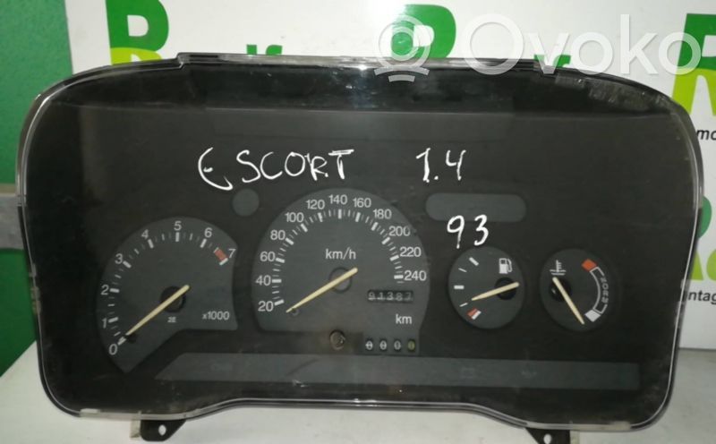 Ford Escort Speedometer (instrument cluster) 