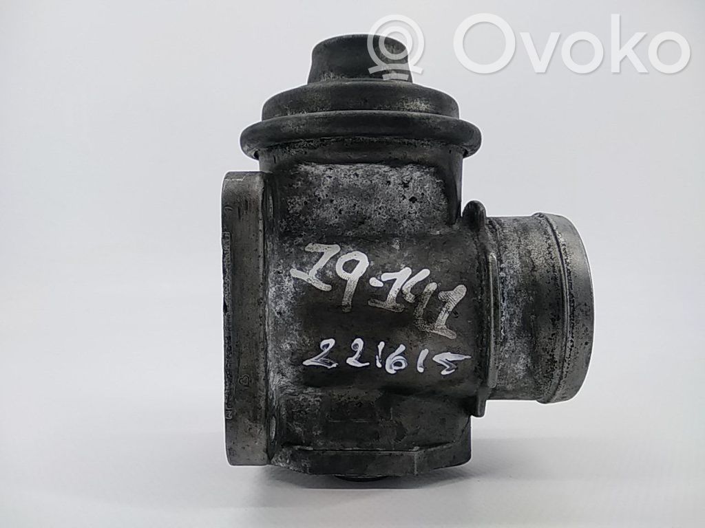 Клапан EGR   11712244900,72192000