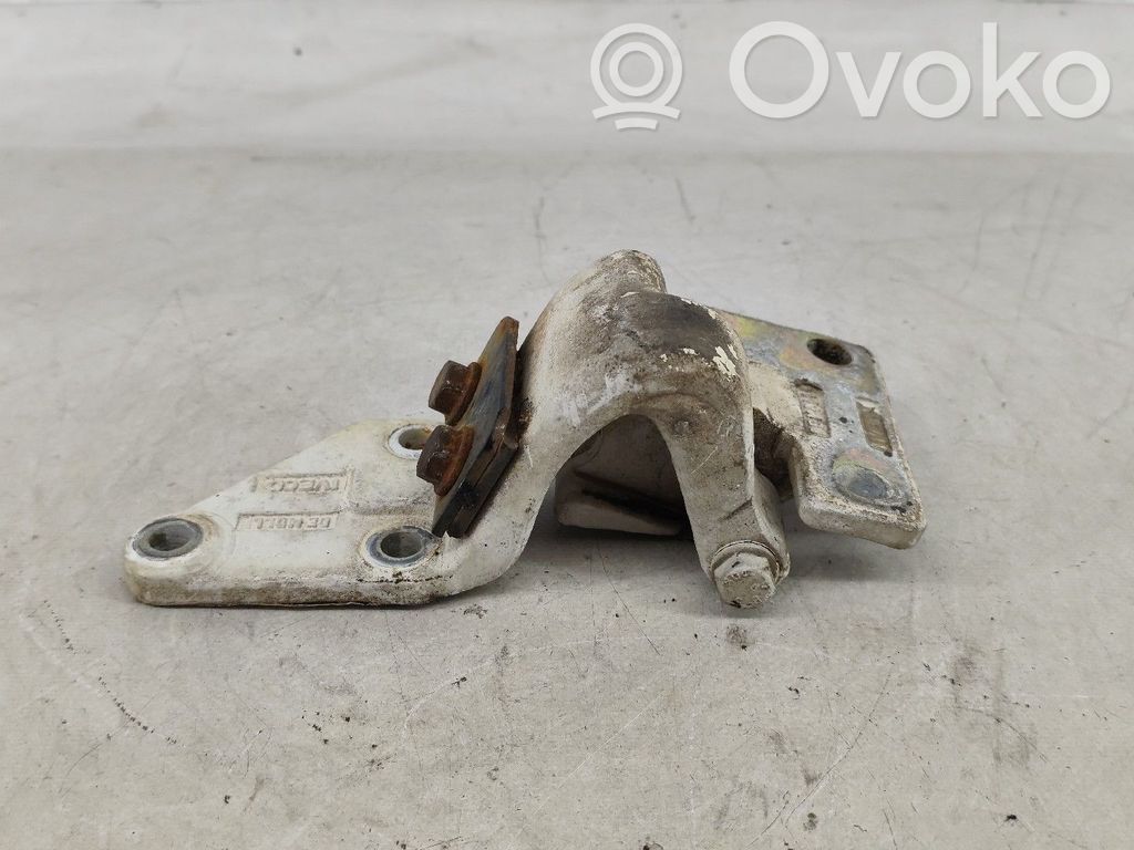 Volkswagen Iltis Etuoven pidätin 