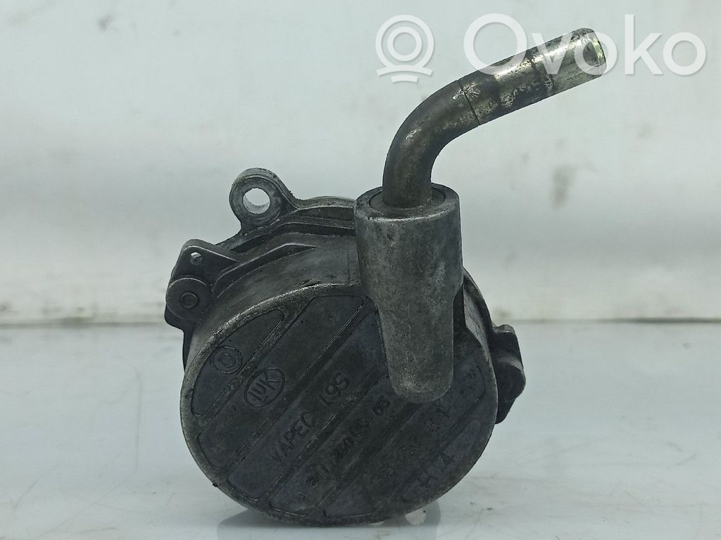 Pompe à vide   A6112300065