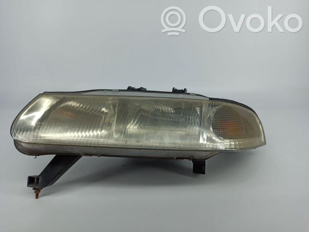 Phare frontale   088821110L