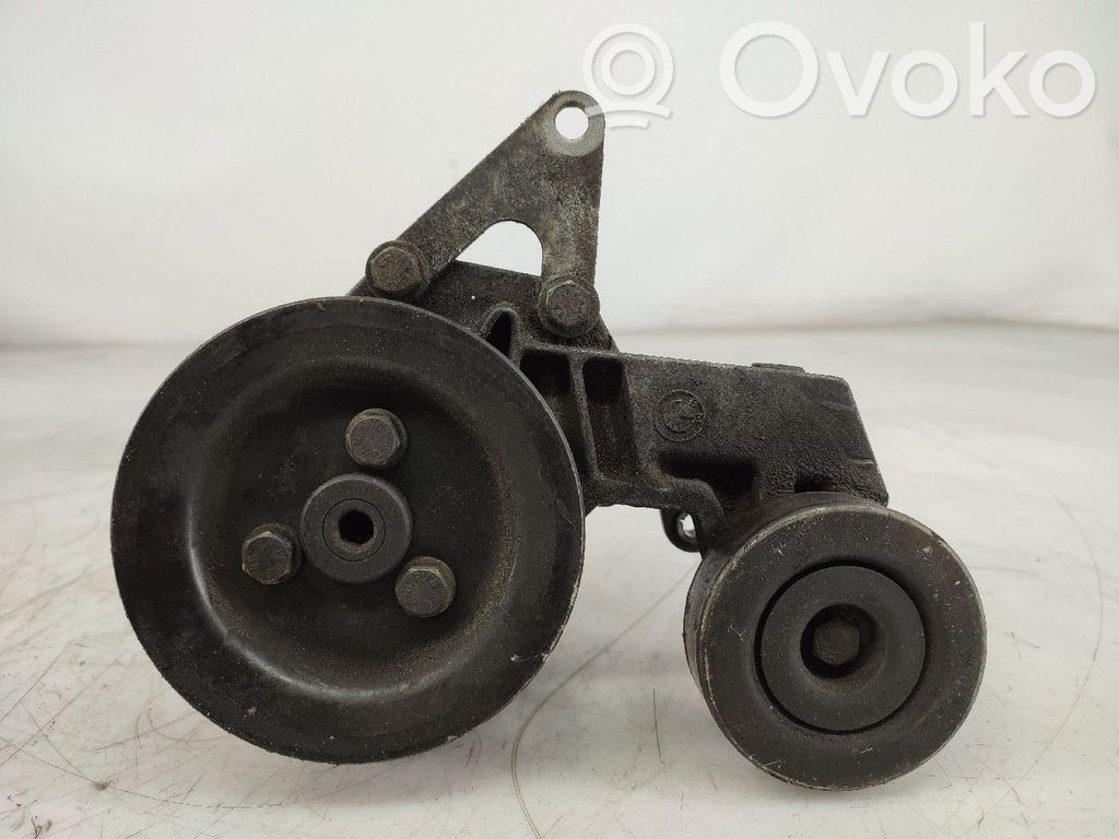 Power steering pump   2246152