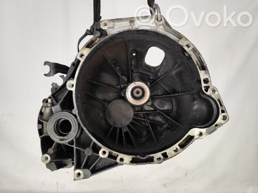 5 Gang Schaltgetriebe   1S4R7002MB
