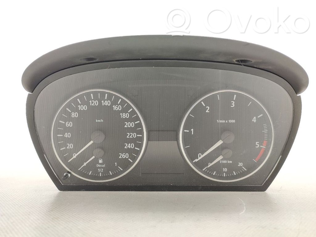 Velocímetro (tablero de instrumentos)   1025350,9110205