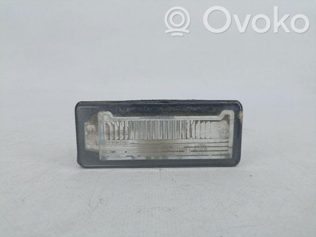 Éclairage de plaque d'immatriculation   4R000006,2PINOS,51810675