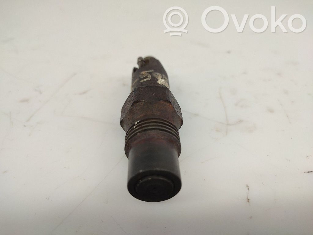 Inyector de combustible   LCR6734801C