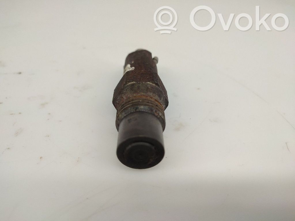 Inyector de combustible   LCR6734801C