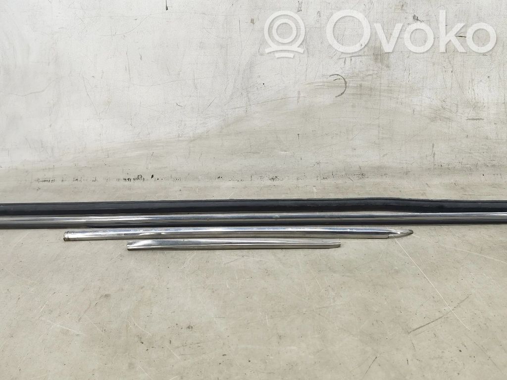 Toyota Celica A40 A50 Mască ușă față (turnată) 