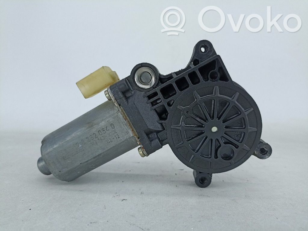 BMW 3 E46 Motor macara geam ușă față 