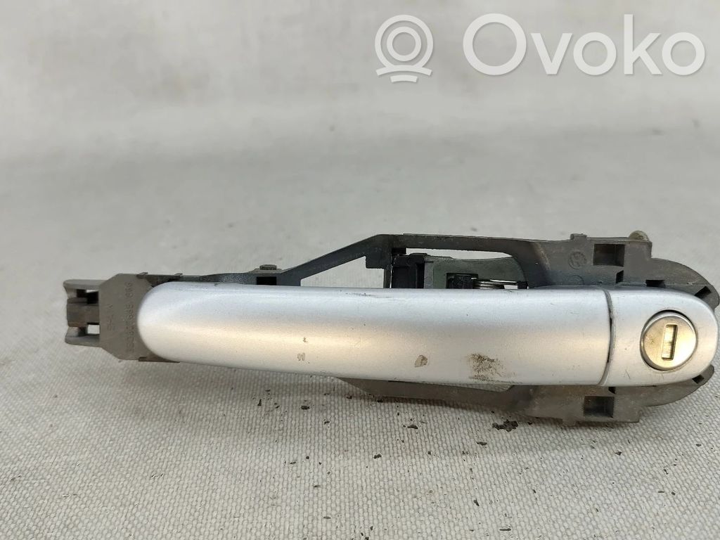 Volkswagen Polo IV 9N3 Maniglia esterna per portiera anteriore