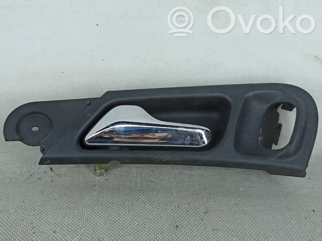 Mercedes-Benz C W203 Takaoven ulkokahva