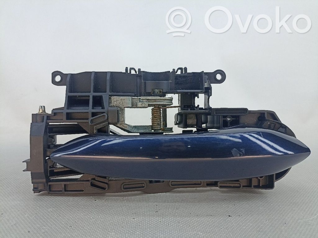 Manecilla externa puerta trasera   X4717565009