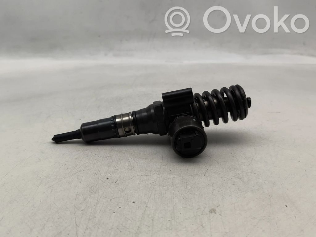 Audi A4 S4 B7 8E 8H Injector combustibil