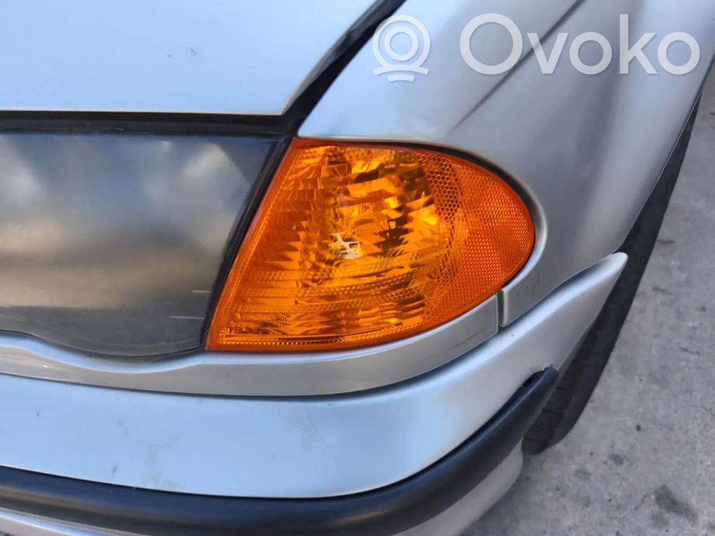 BMW 3 E46 Etupuskurin suuntavilkku