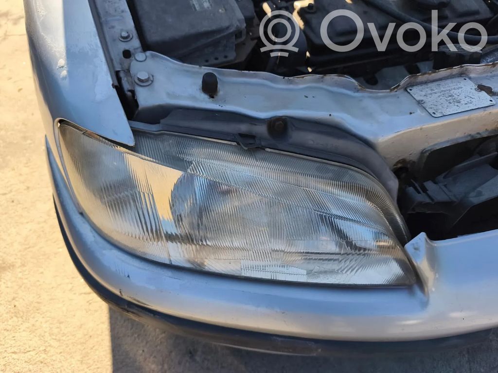 Peugeot 106 Etu-/Ajovalo 