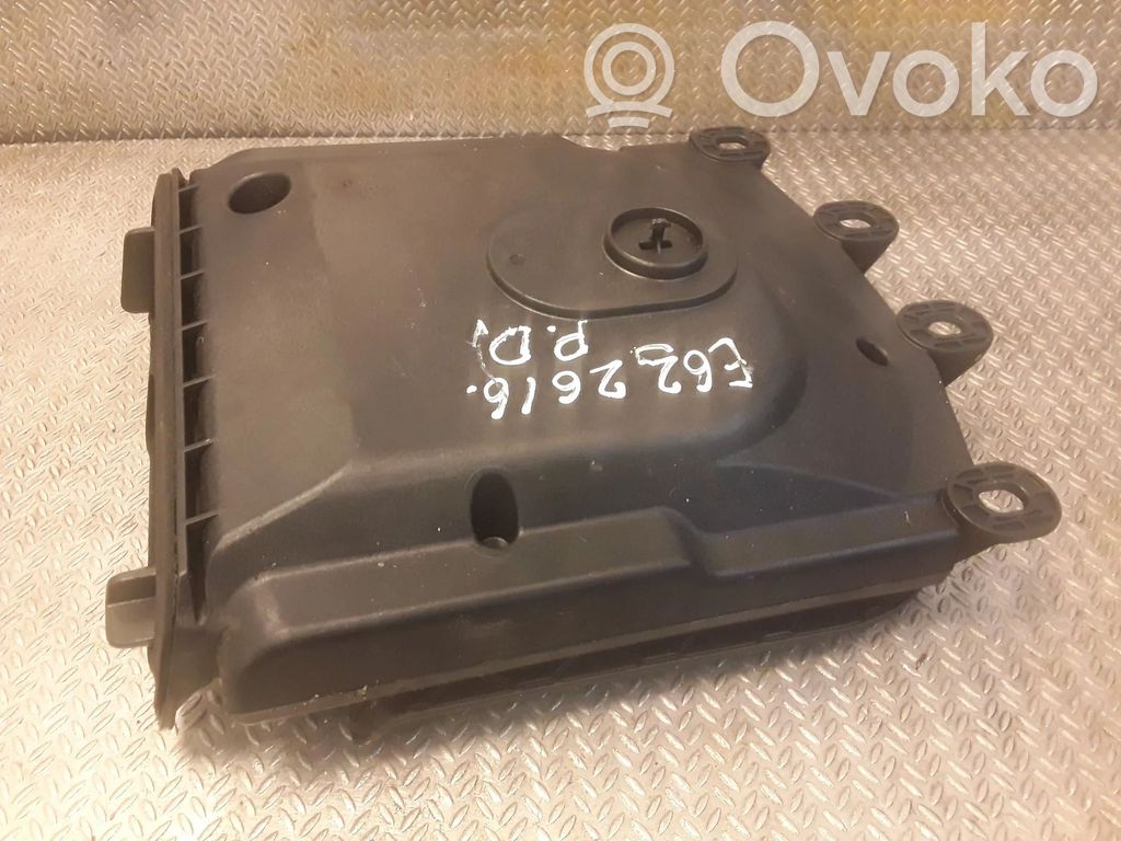 Subwoofer   6919356