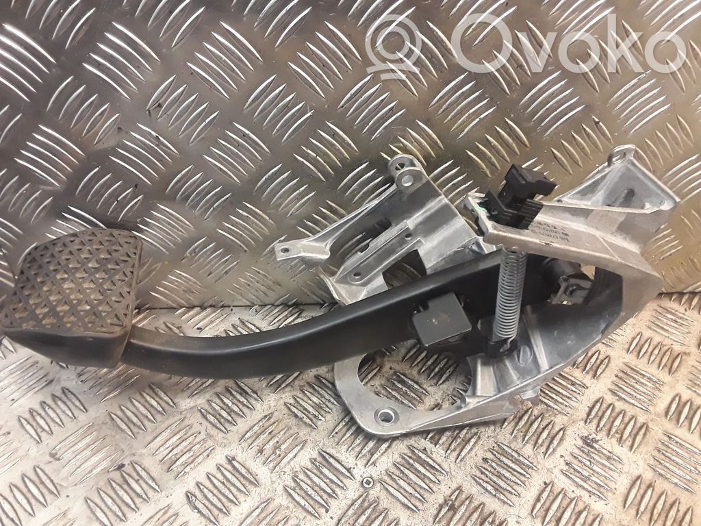 BMW 3 E92 E93 Brake pedal 
