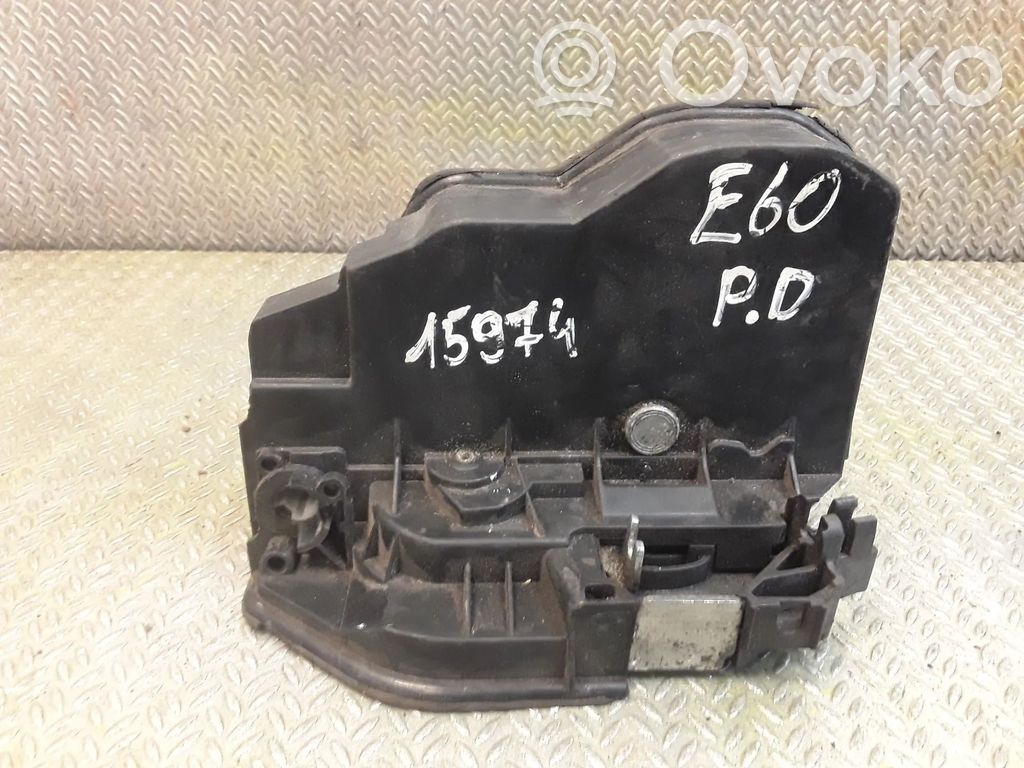 BMW 5 E60 E61 Serratura portiera anteriore 