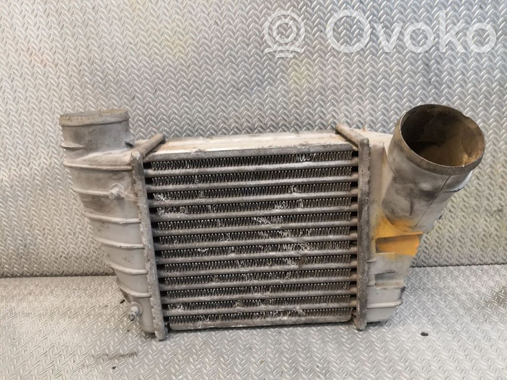 Audi TT Mk1 Interkūlerio radiatorius 