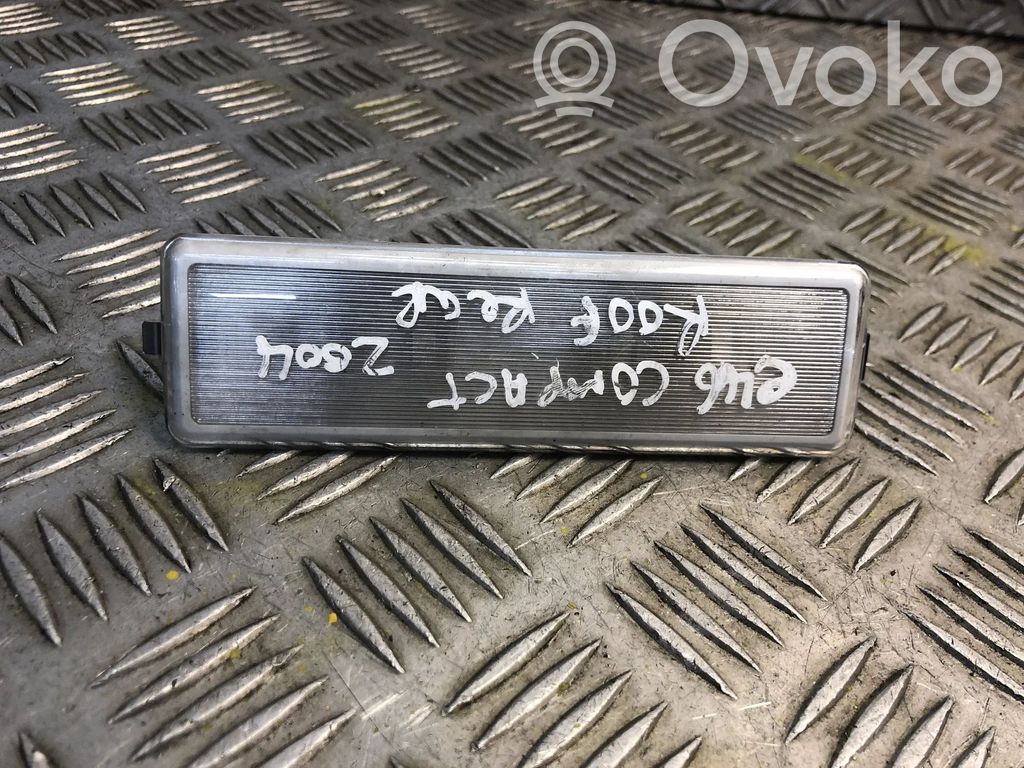 Front seat light   6908909