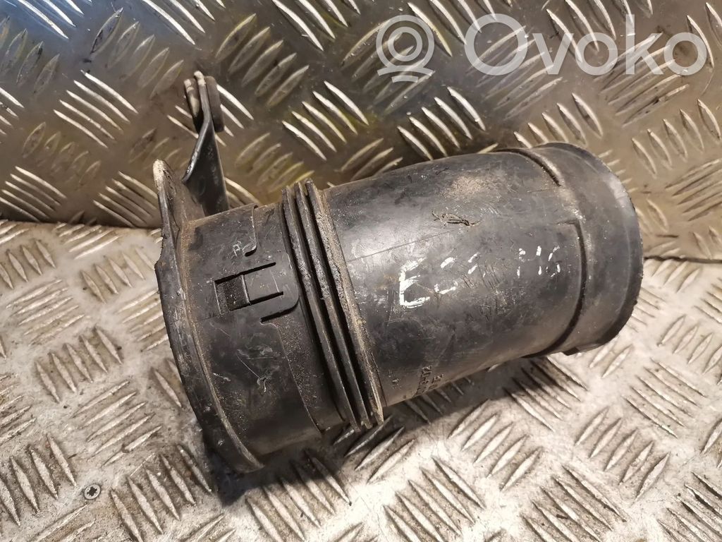 BMW 6 E63 E64 Air intake duct part 