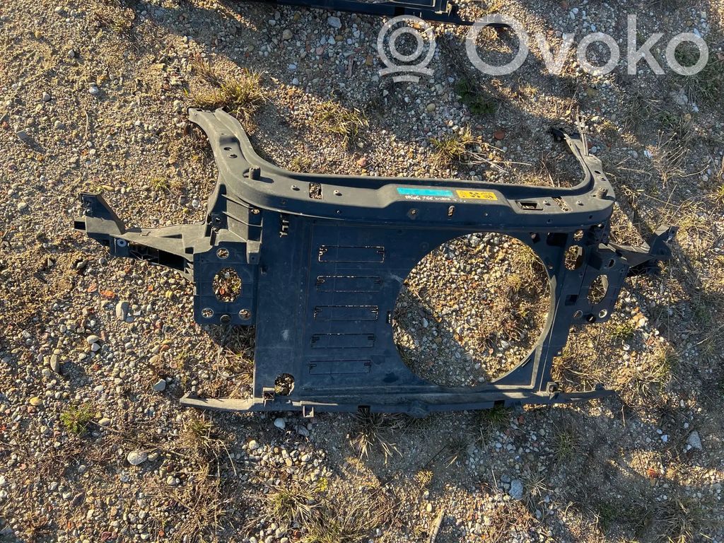 Mini One - Cooper Coupe R56 Jäähdyttimen kehyksen suojapaneeli 