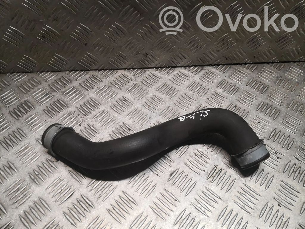 Mercedes-Benz SLK R172 Tubo flessibile del liquido di raffreddamento del motore 