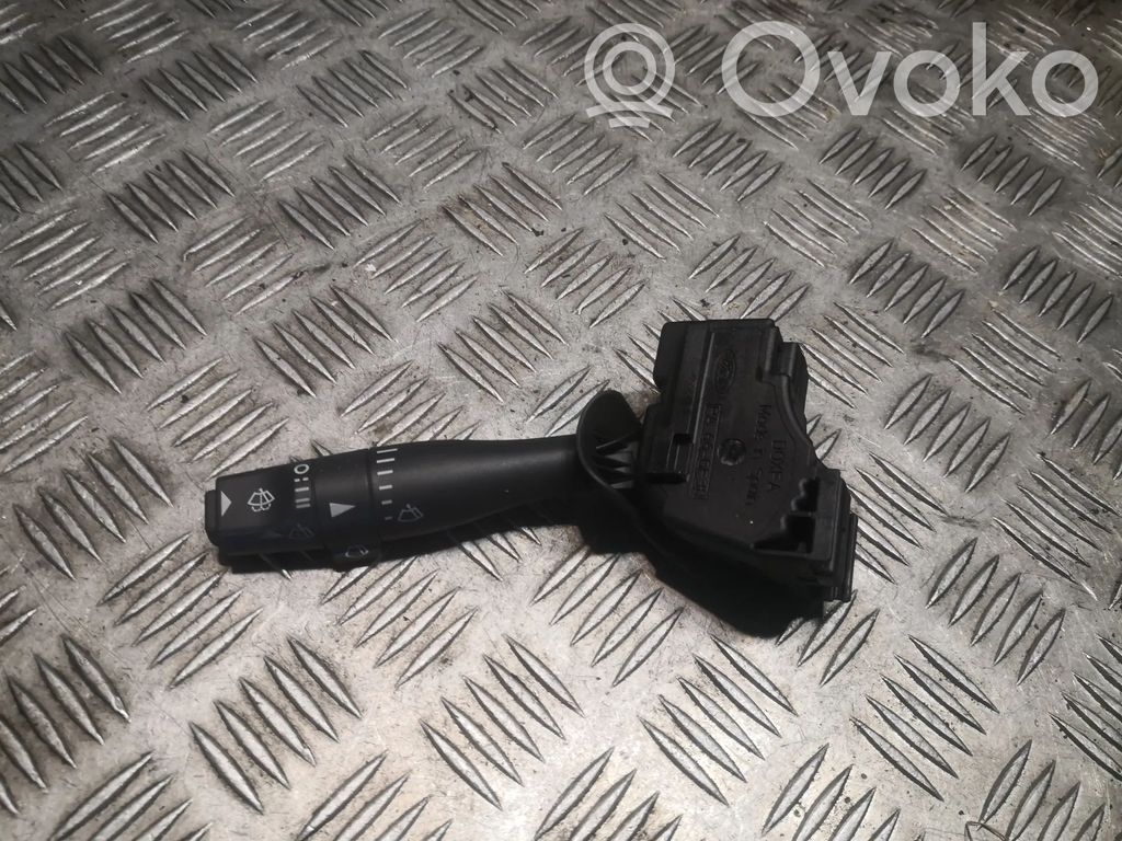 Jaguar X-Type Wiper control stalk 