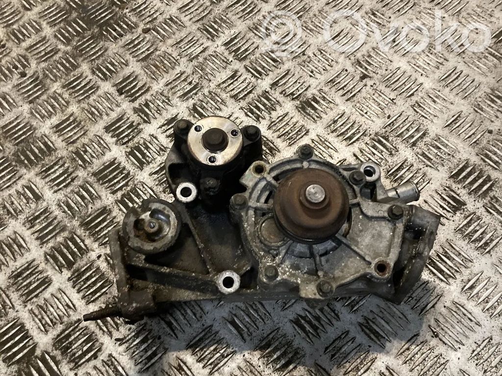 Water pump   5X4E8501AA,C2S43292