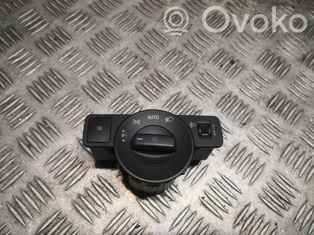 Mercedes-Benz Vito Viano W447 Interruptor de luz 