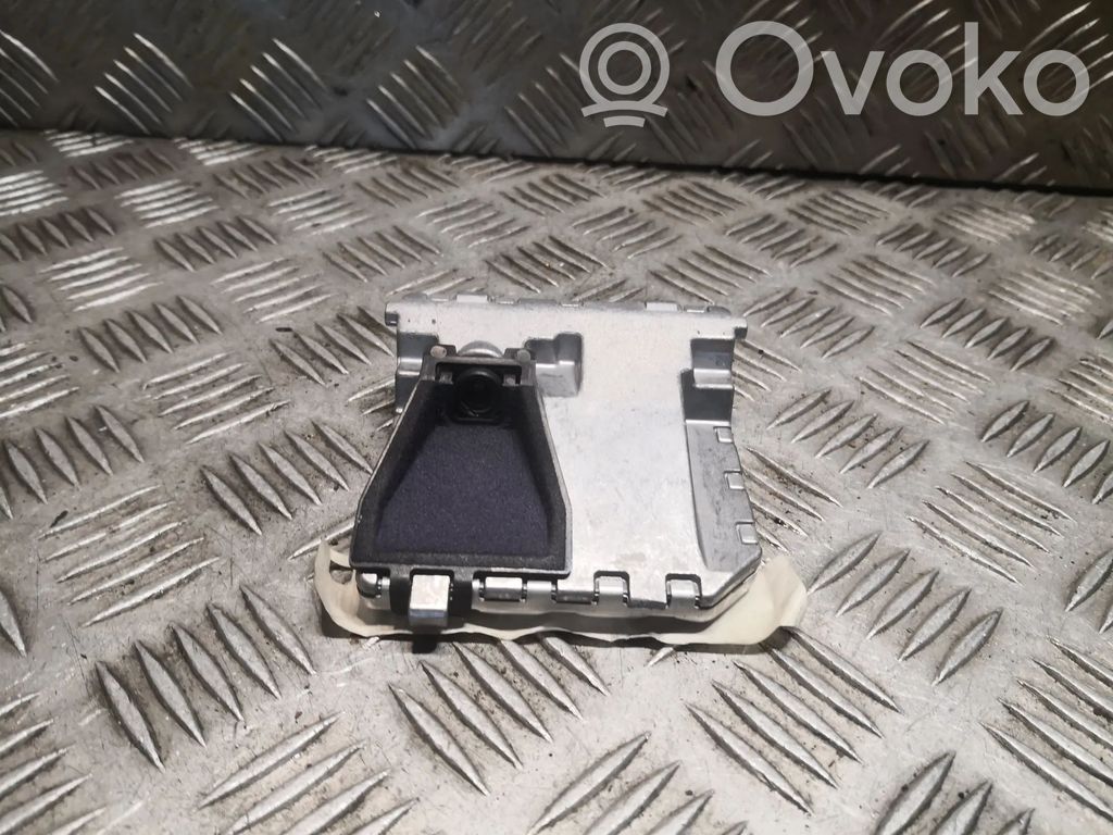 Mercedes-Benz E W212 Frontkamera Windschutzscheibe Frontscheibe 