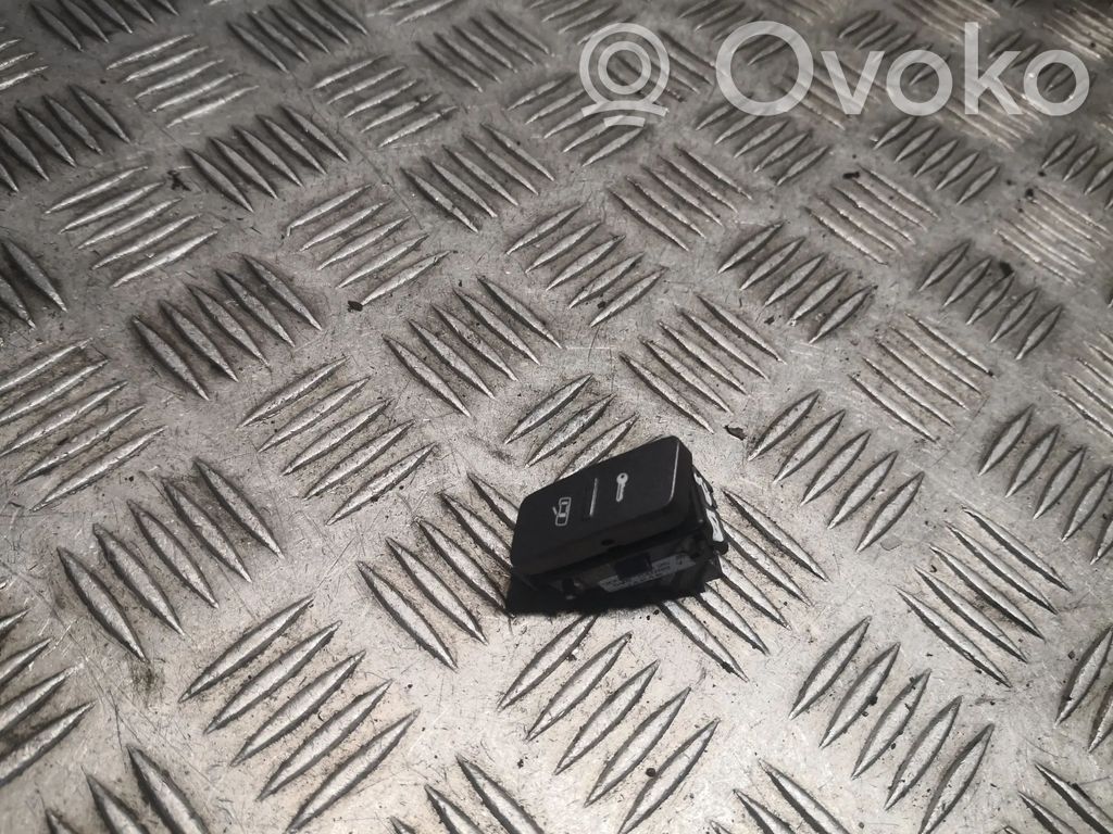 Central locking switch button   3D0962125
