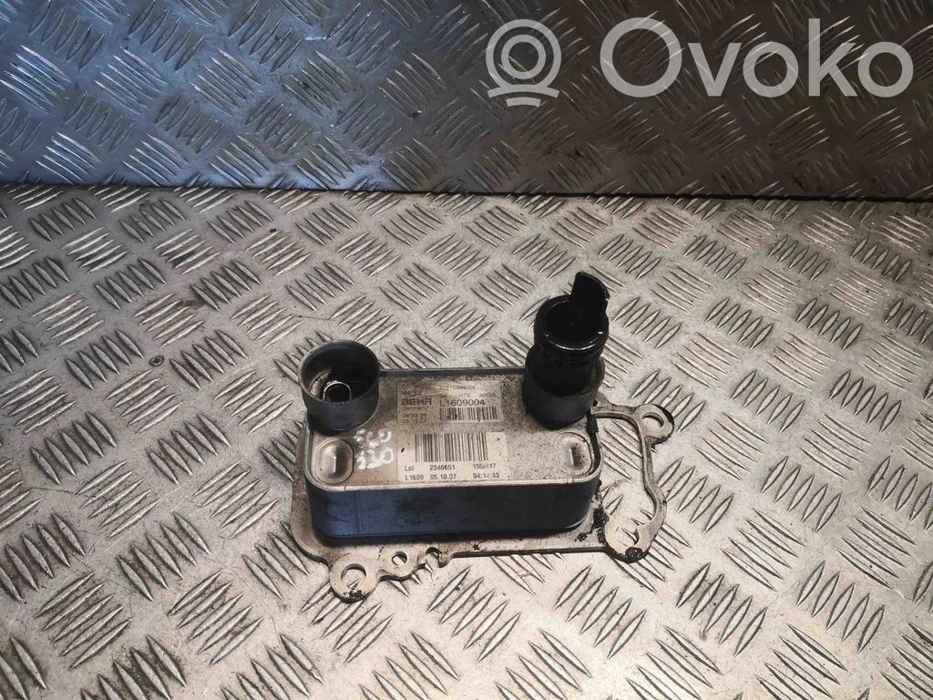 BMW 5 E60 E61 Ölkühler 