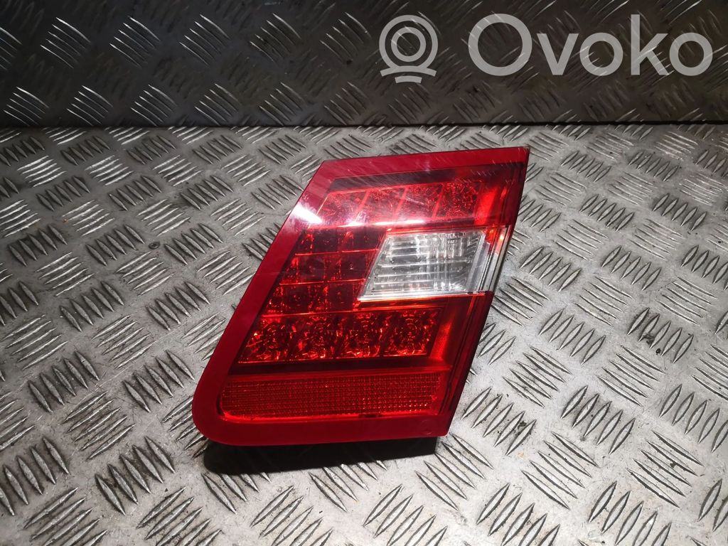 Mercedes-Benz E W212 Luci posteriori del portellone del bagagliaio 