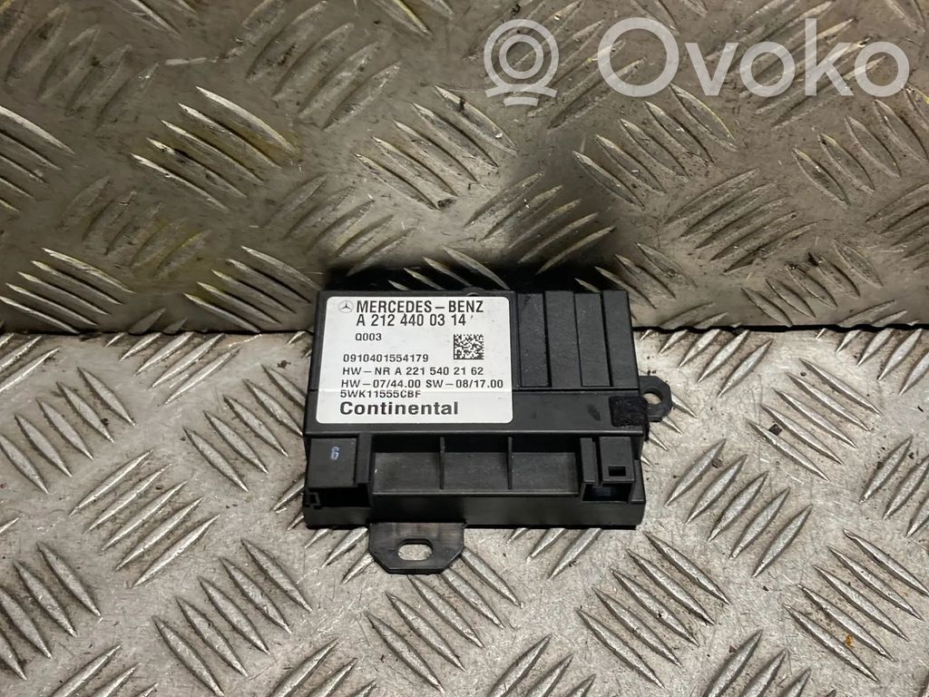Mercedes-Benz E W212 Unité de commande / module de pompe à carburant 