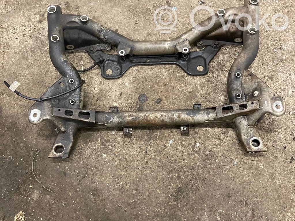 Mercedes-Benz E W212 Front subframe 