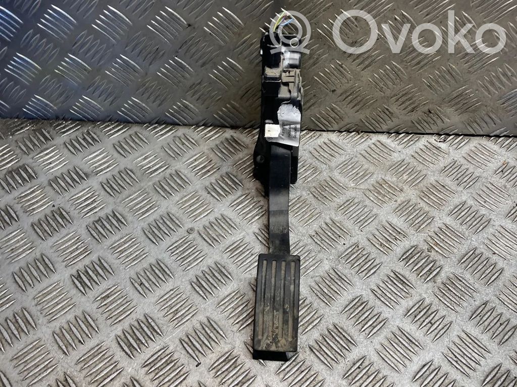 Ford Focus Akseleratora pedālis 