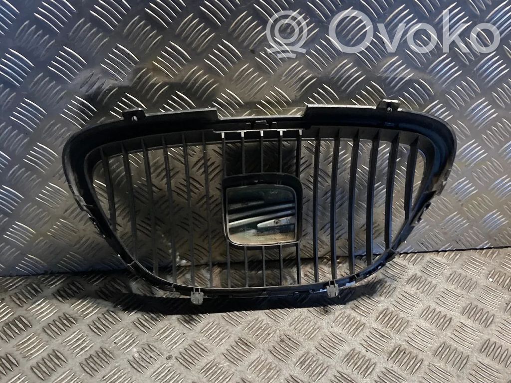Seat Leon (1P) Kulmapaneelin paineventtiili 